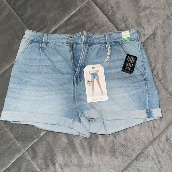 Celebrity Pink ReGeneration Mindful Denim Jean Mom High Rise Shorts 9/29 - Picture 1 of 7